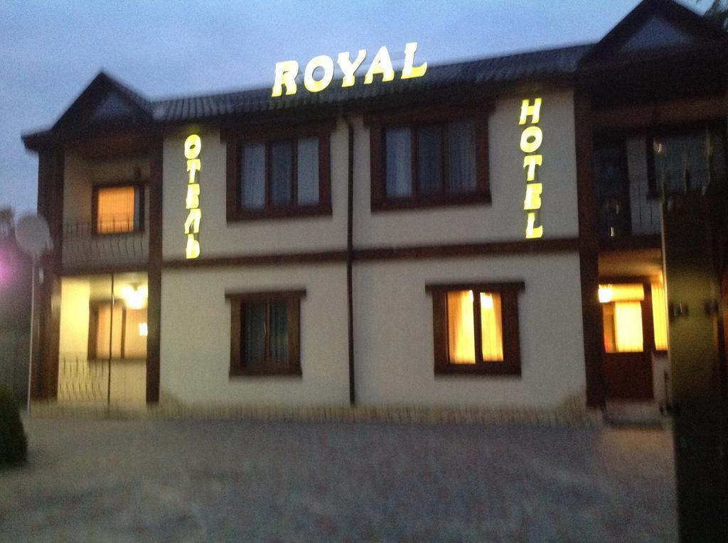 Royal Hotel Charkiw Exterior foto